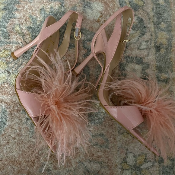 Shoes | Lulus Feather Heels | Poshmark